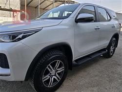 تۆیۆتا فۆرچێنەر